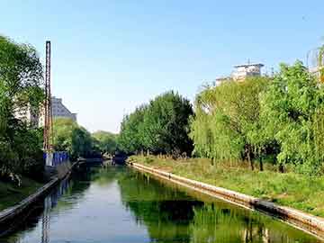 8 辽阳电视台《兴辽英才榜》栏目专访k豆钱包集团曹玉学董事长